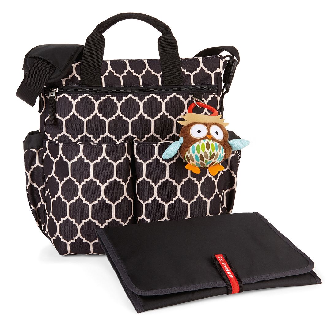 The Skip Hop Duo diaper bag Now back, and better.